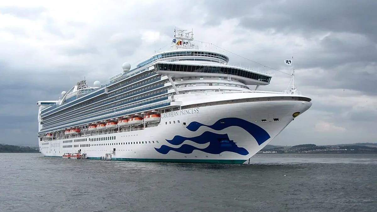 Caribbean Princess at sea