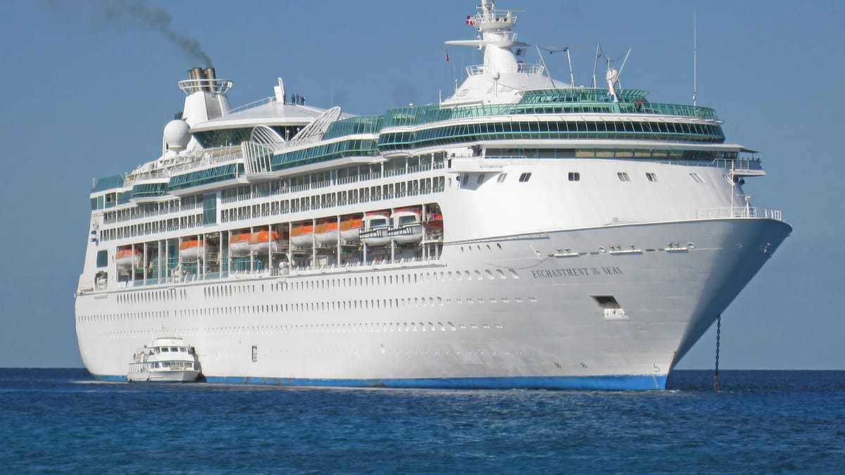 Enchantment Of The Seas at sea