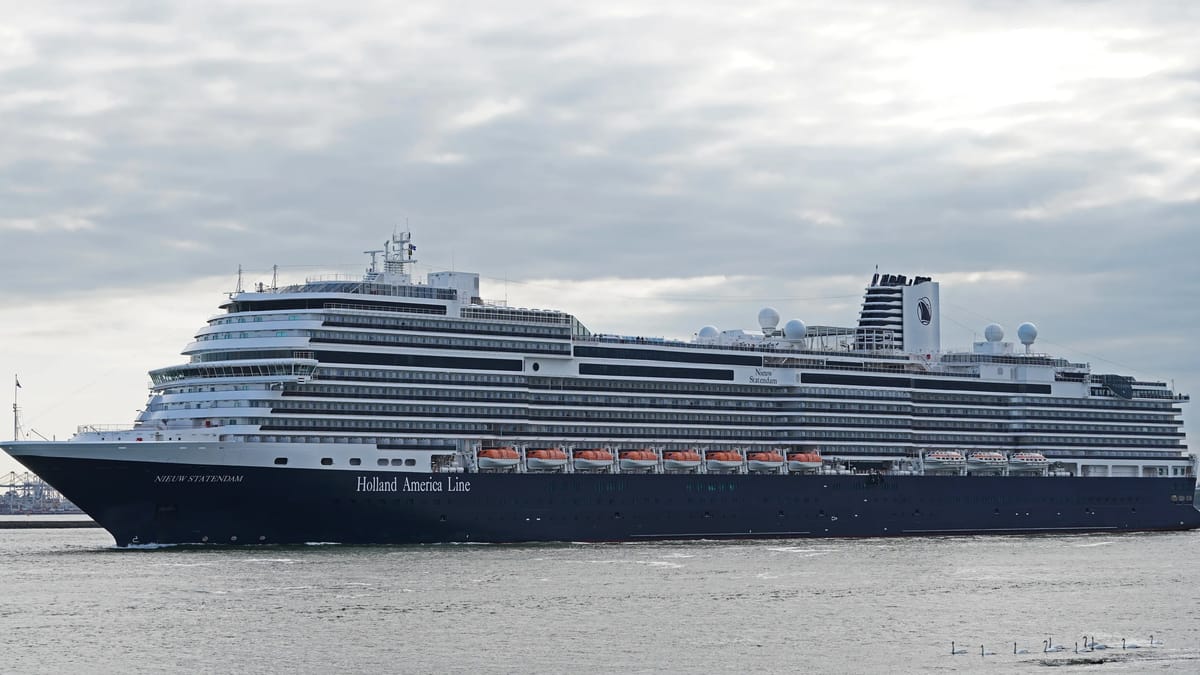 Nieuw Statendam cruise ship