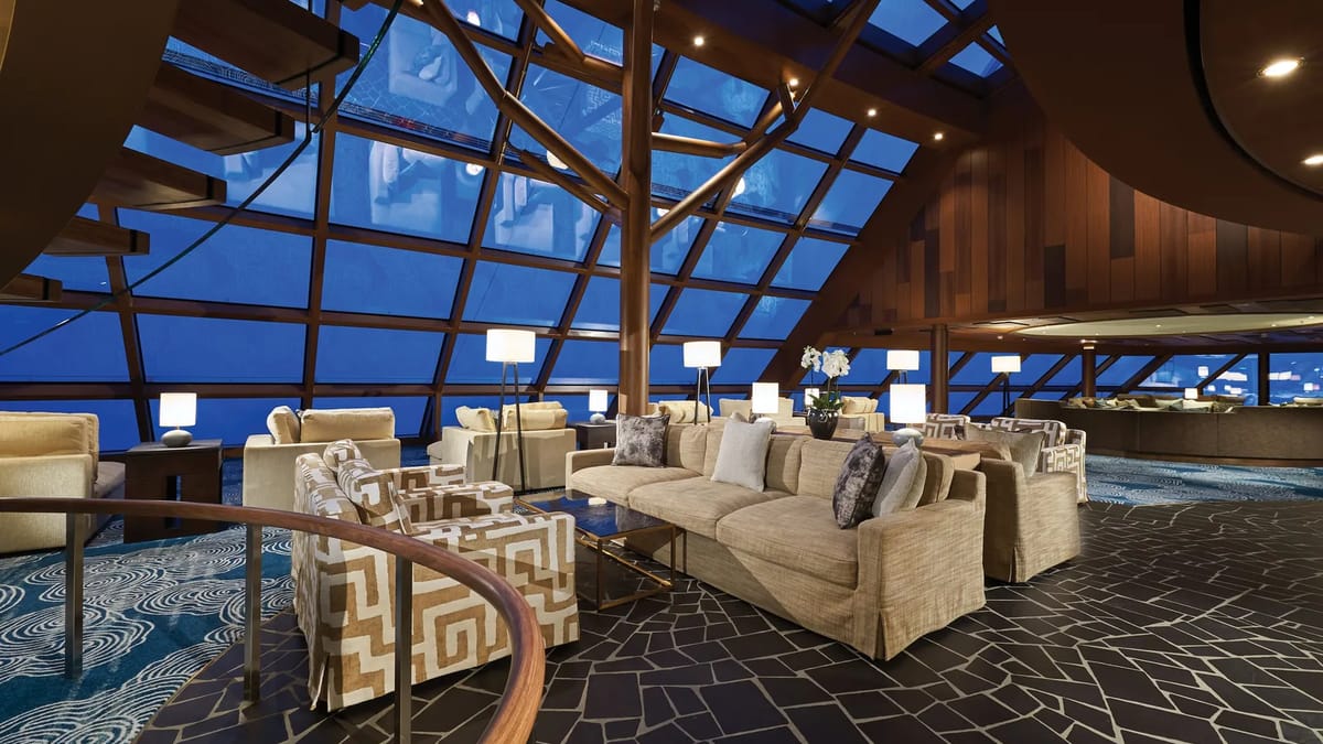 Horizon Lounge