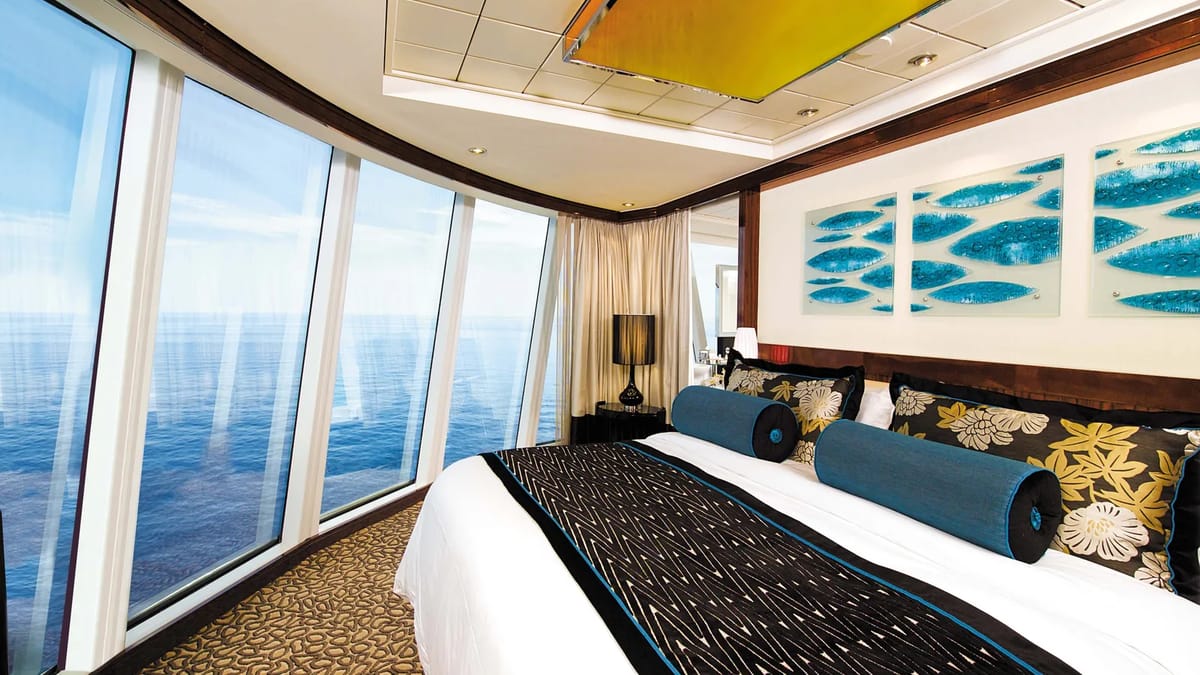 The Haven Deluxe Owner's Suite with Large Balcony
