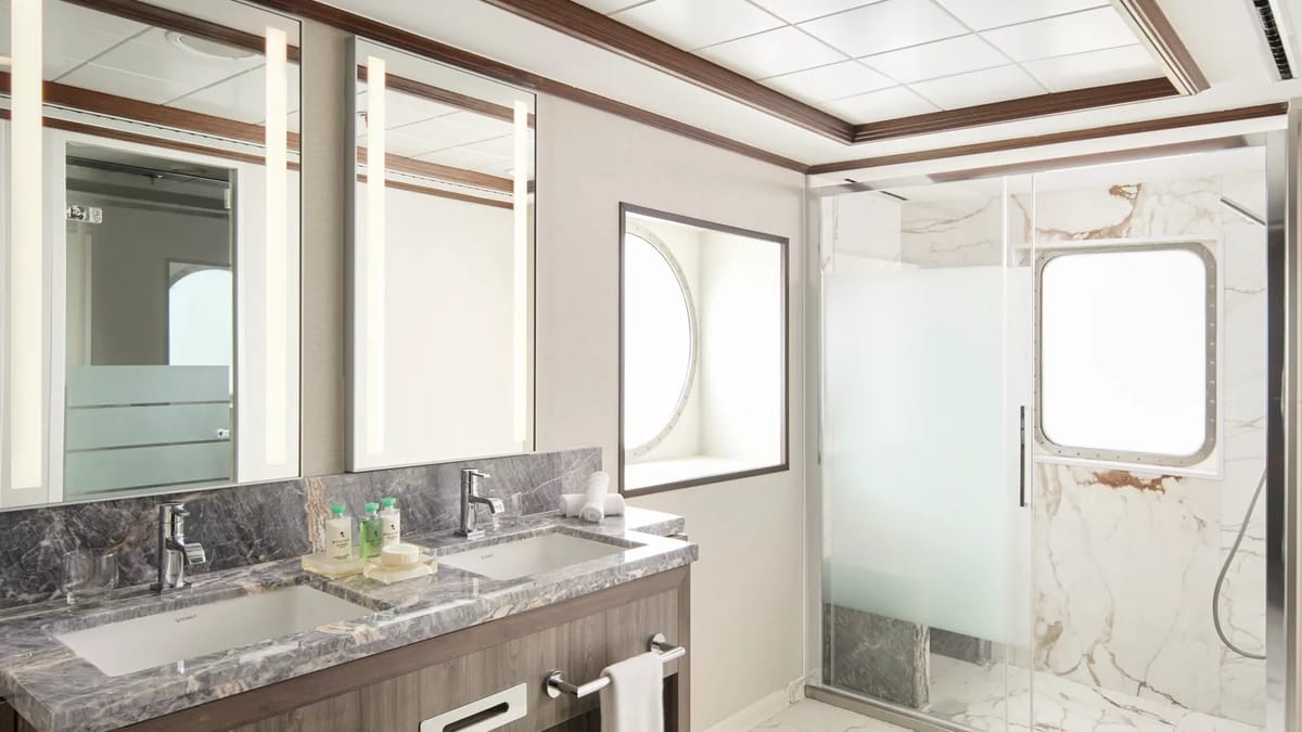 H4 - The Haven Owner's Suite with Balcony Master Bathroom