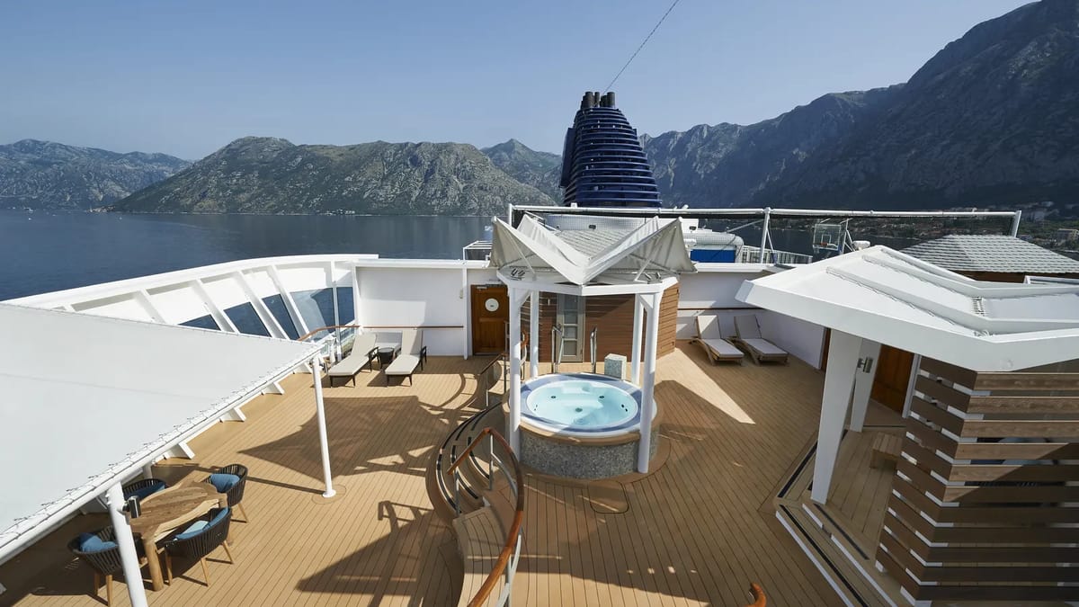 The Haven Three-Bedroom Garden Villa - Deck Area 2