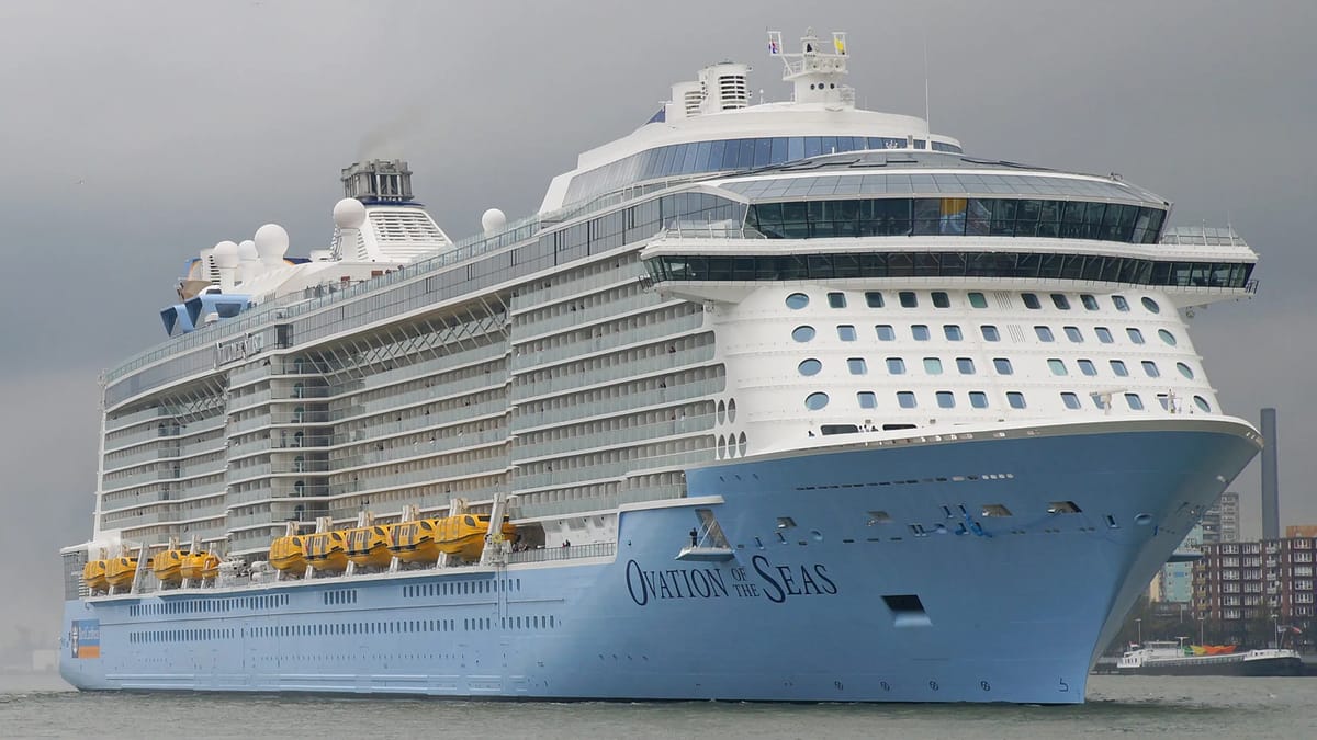 Ovation Of The Seas at sea