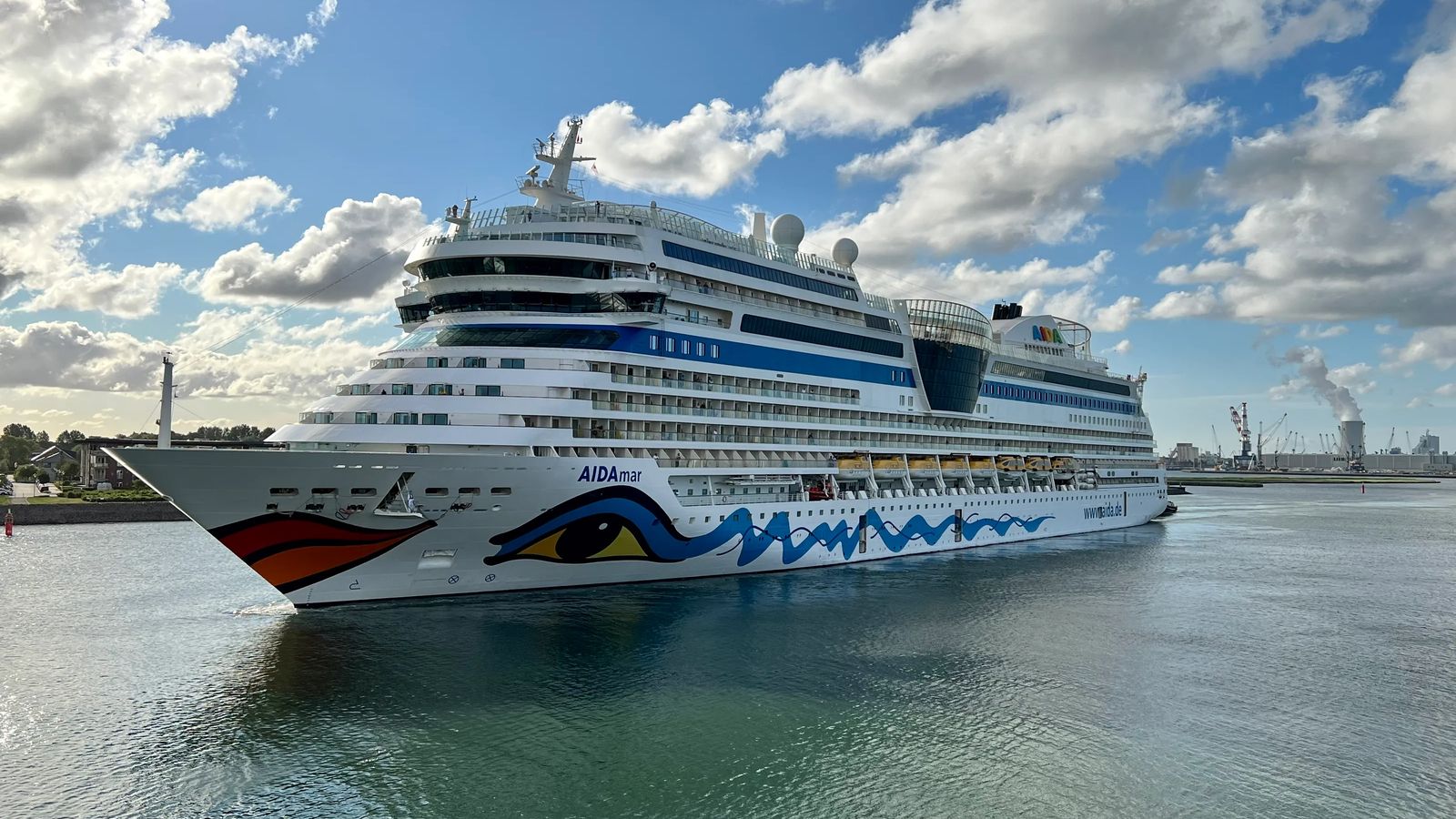 AIDAmar cruise ship