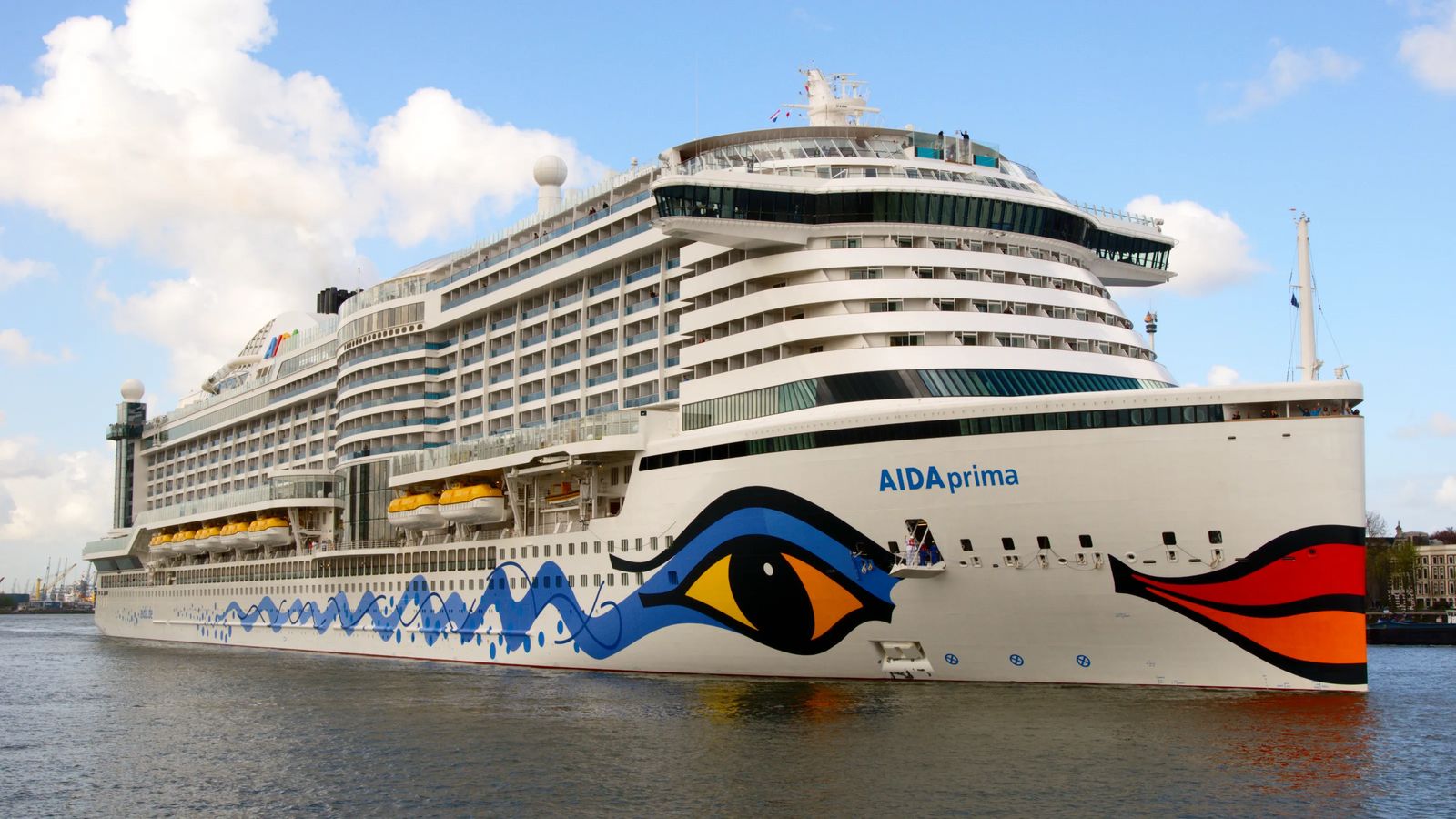 AIDAprima cruise ship