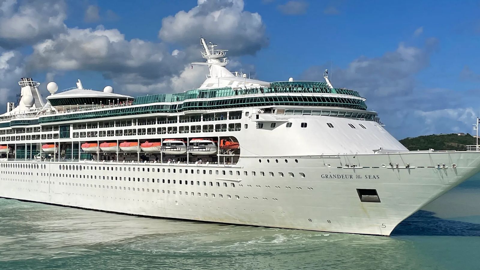 Grandeur Of The Seas at sea