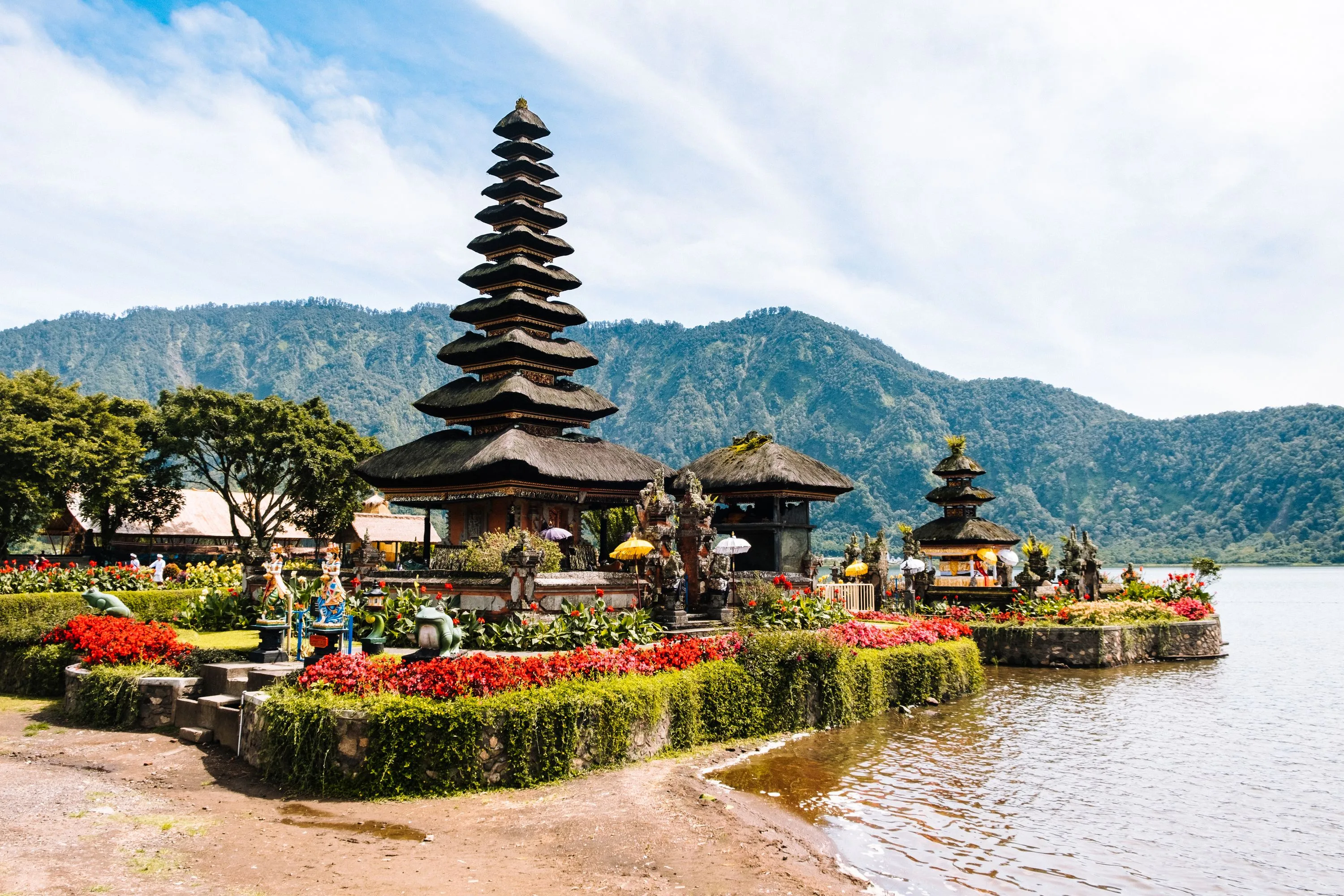 Celukan Bawang, Indonesia