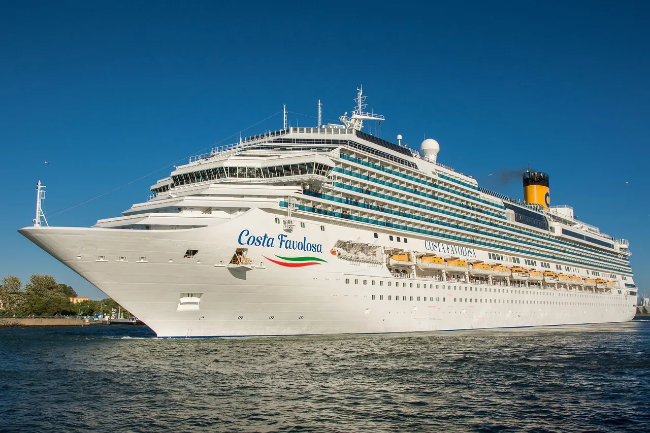 Costa Favolosa at sea