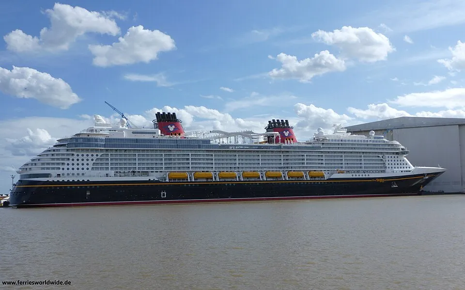 Disney Destiny at sea