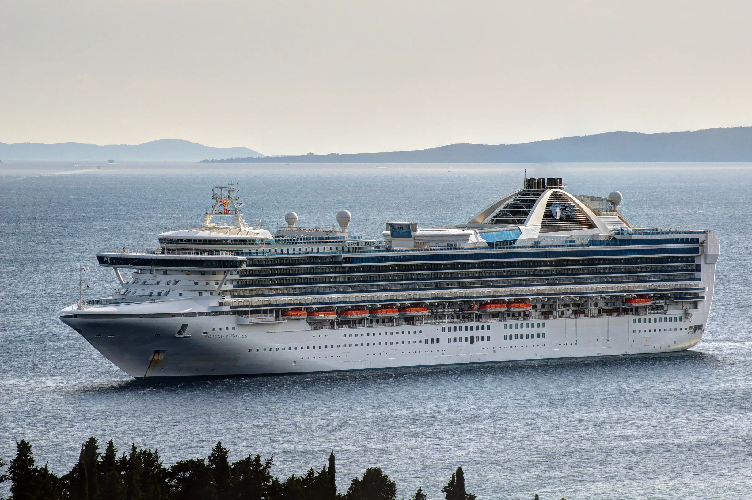 Grand Princess at sea