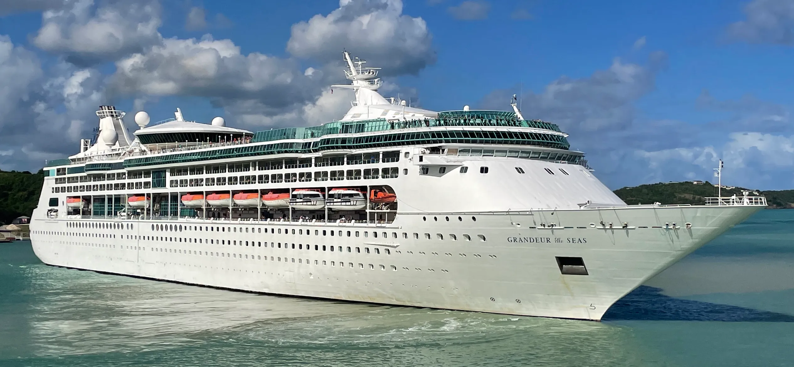 Grandeur Of The Seas at sea