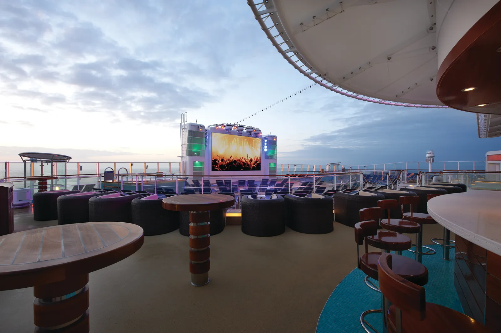 Spice H20 - Lounge