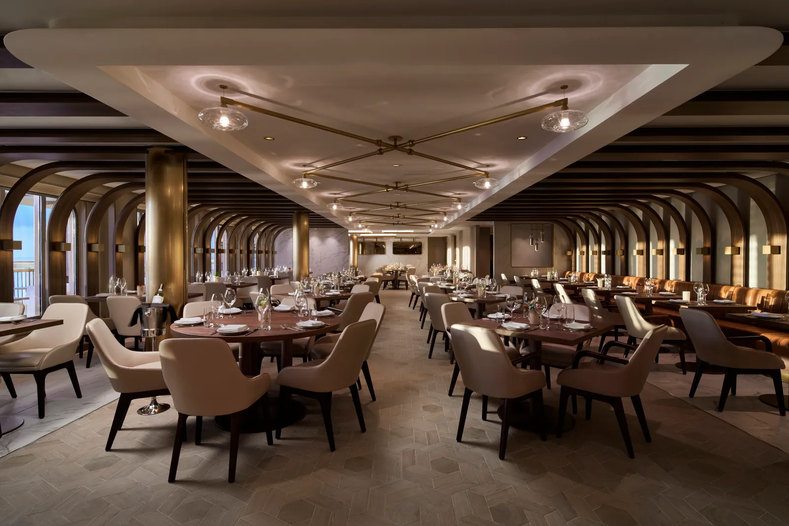 Onda by Scarpetta