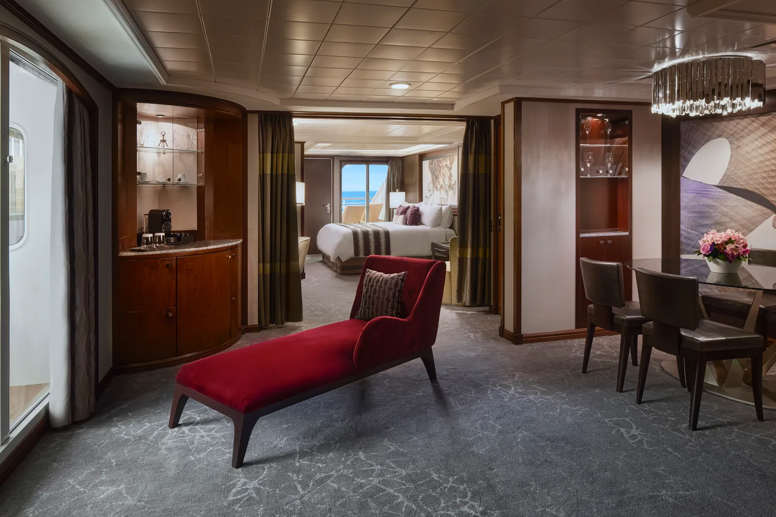 The Haven Deluxe Owner's Suite with Balcony Living Room