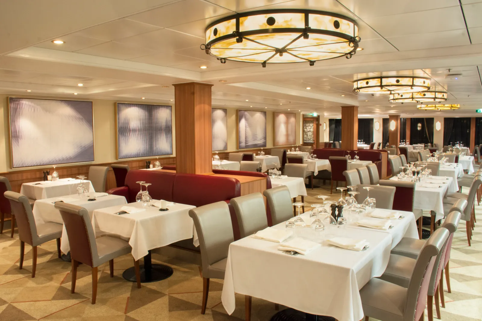 Cagney's Steakhouse