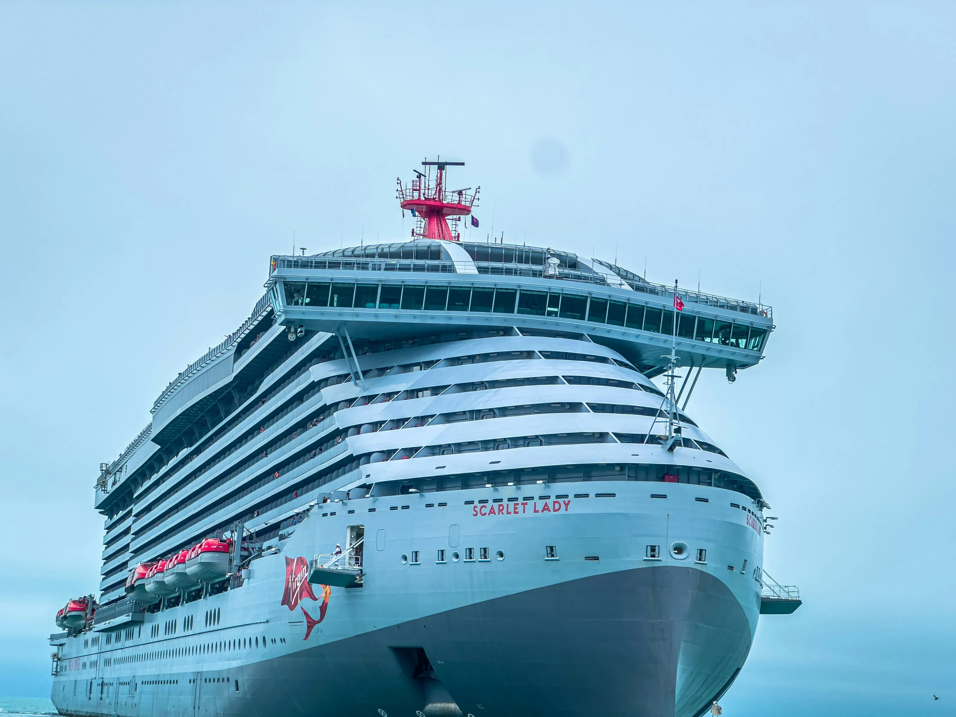 Scarlet Lady at sea